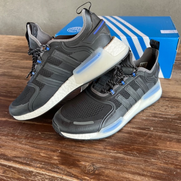 ADIDAS MENS NMD_V3 SHOES BRAND NEW IN BOX SIZE 11 main image 7